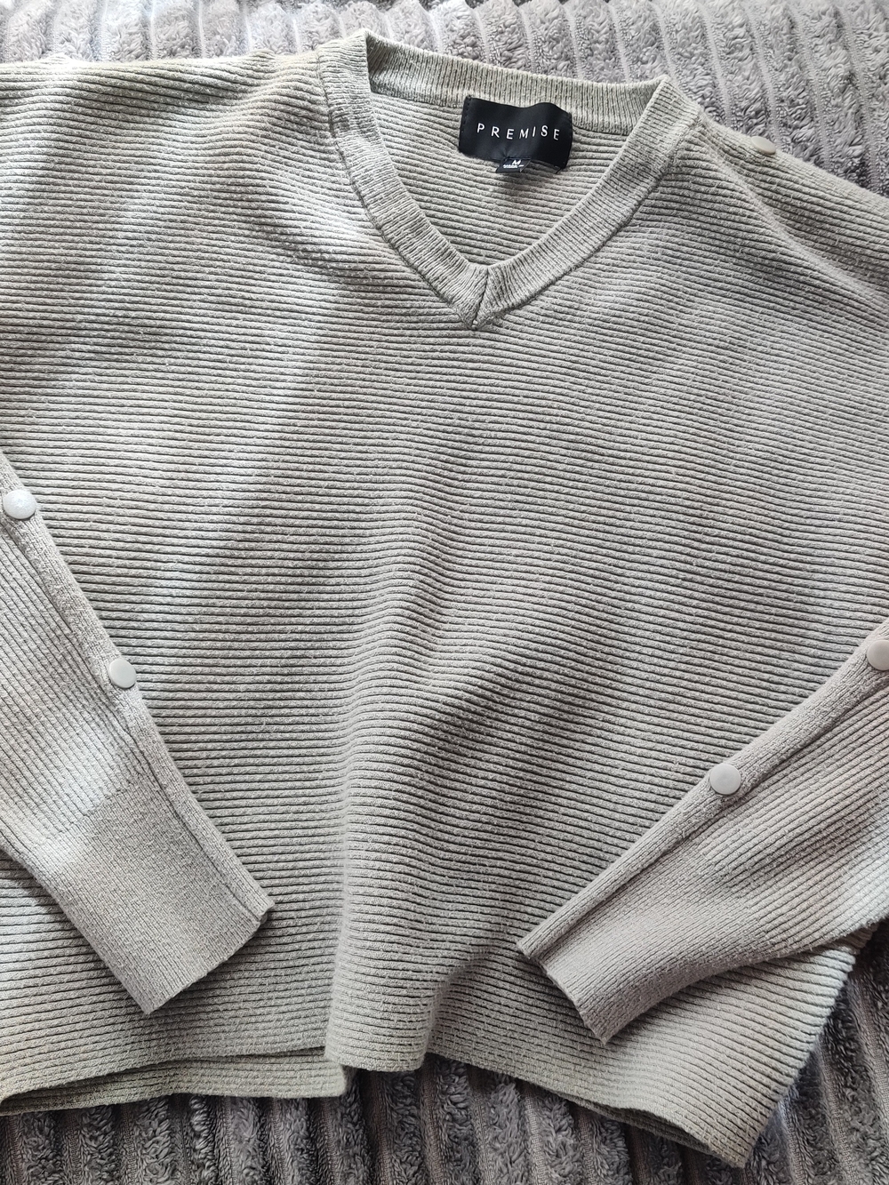 Premise Women's Neutral green Ribbed V-Neck Sweater with Sleeve Button Accents